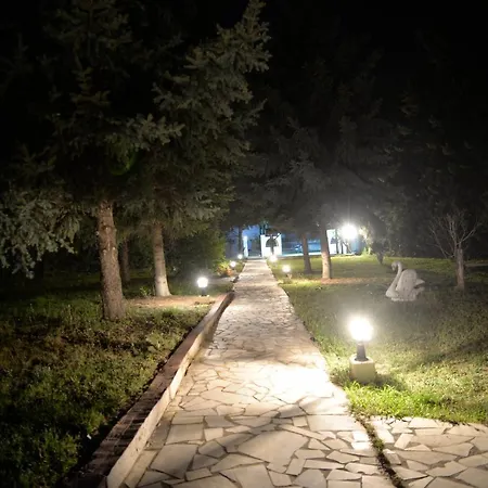 Casa Botisa - Luxury With Private Pool Kumanovo